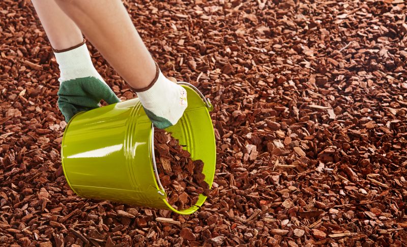 spade mulch
